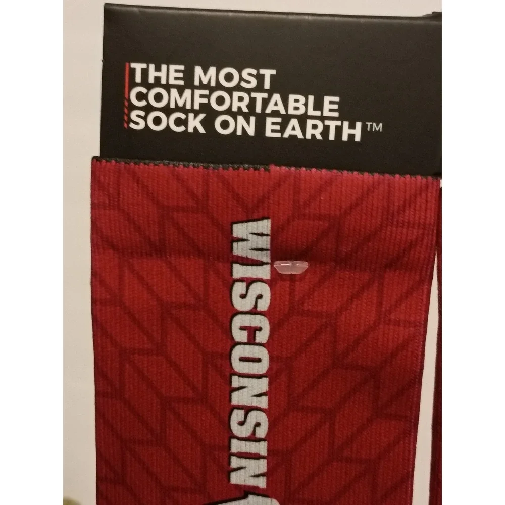 Mens Strideline J.J. Watt &‎ T.J. Watt Wisconsin Badgers Legends Crew Socks.